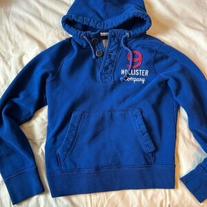 Vintage Hollister Men's Blue Hoodie Sweater
